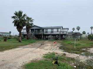 138 Teal Rd, Rockport, TX 78382