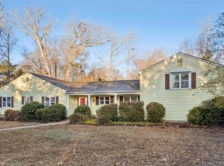 5 W Cir, Williamsburg, VA 23185