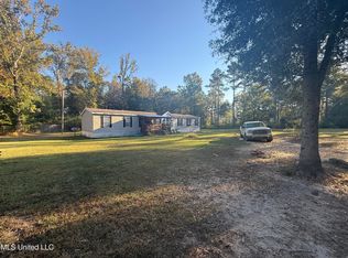 210 Lee Anderson Rd, Lucedale, MS 39452