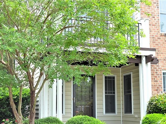 2nd image of 991 Hollymeade Cir