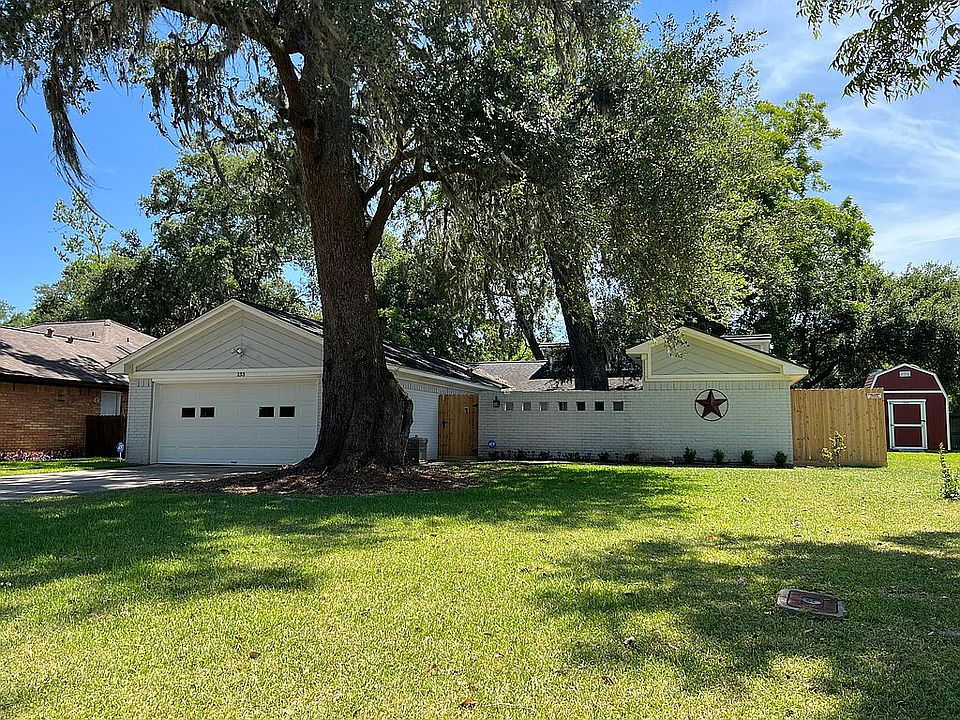 1st image of 133 Spanish Moss Ln