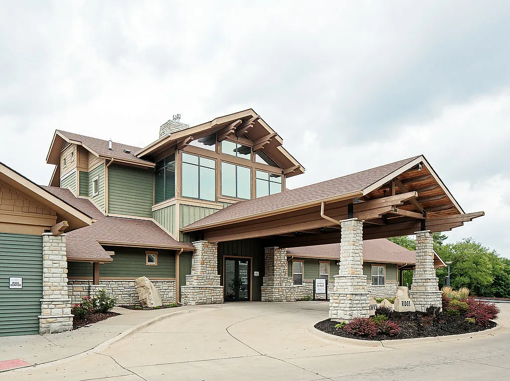 Building Photo - Hawks Ridge