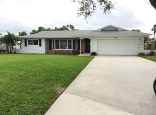 4178 Honeysuckle Ave, Palm Beach Gardens, FL 33410