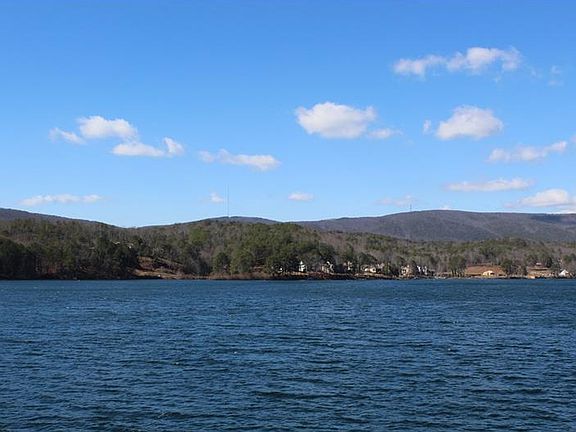 Image 5: Beautiful Lake Arrowhead