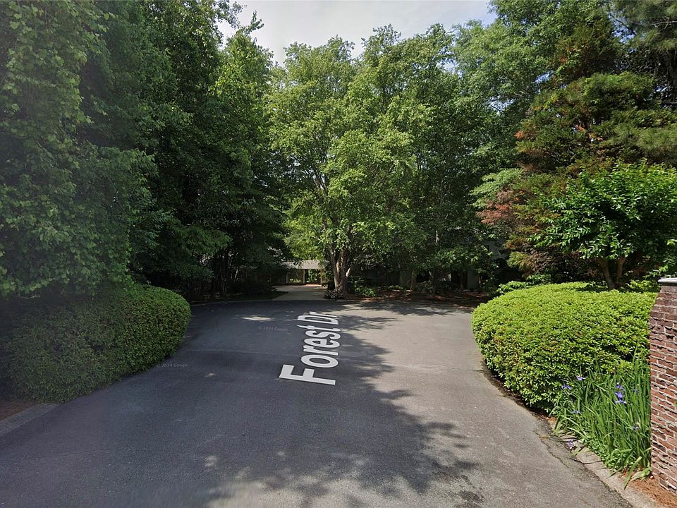 1st image of 1410 Forest Dr