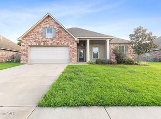102 Ouachita Dr, Lafayette, LA 70506