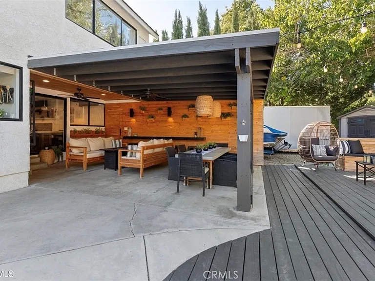 2729 Parton Cir — Photo 39