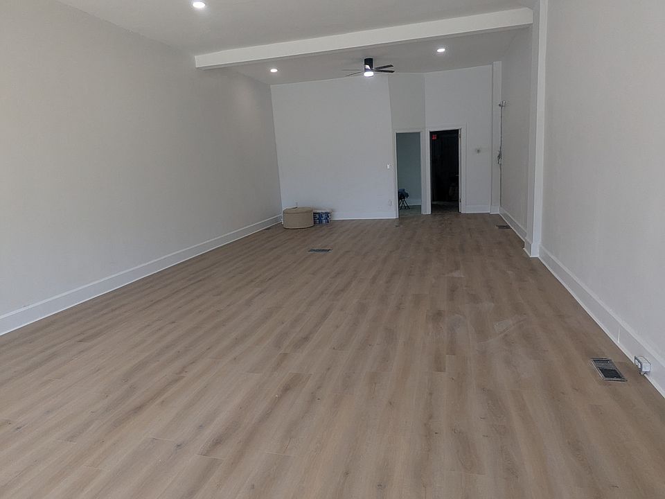 1st image of 2720 W Sylvania Ave #2723