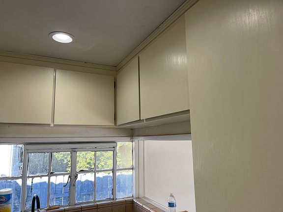 4th image of 4145 54th St
