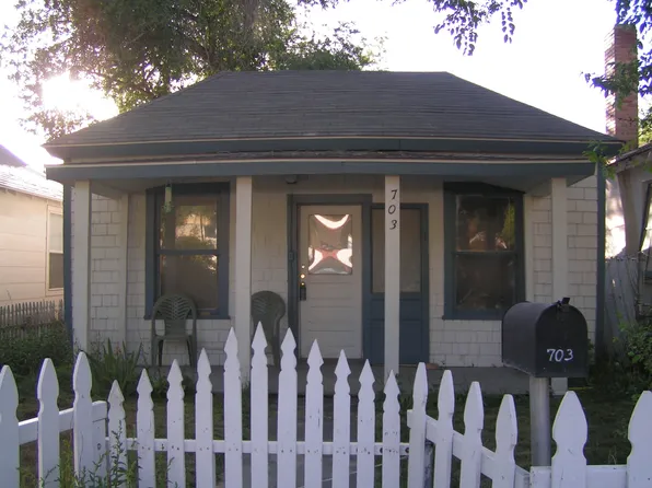 703 Pine St, Elko, NV 89801