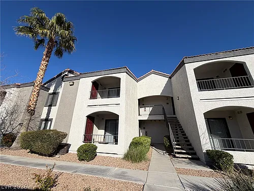 950 Seven Hills Dr Photo 1