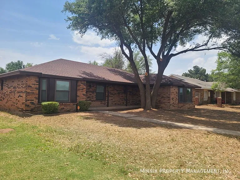 4005 Saint Andrews Dr — Photo 19