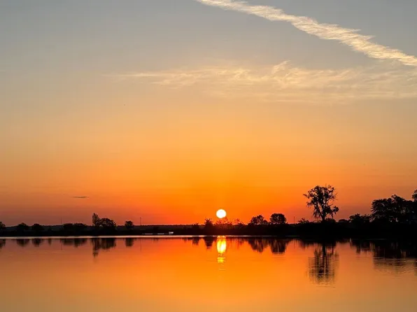 633 South Shore Drive, Madison, WI 53715