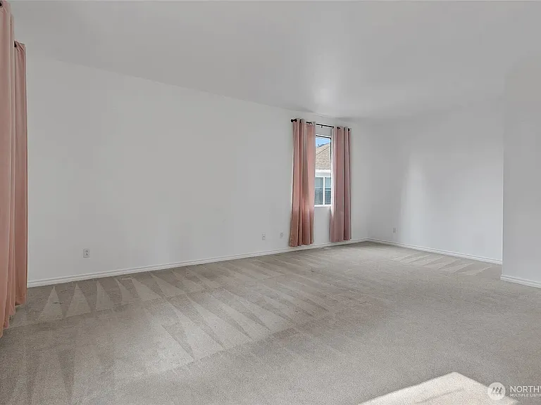 6735 Montevista Dr SE — Photo 15