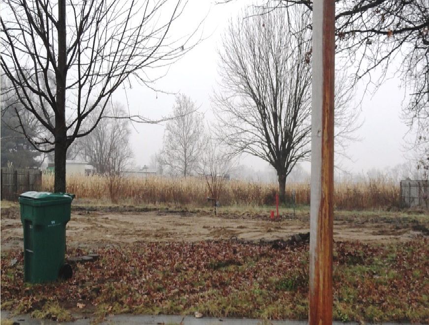 2nd image of 607 Dartmoor Rd