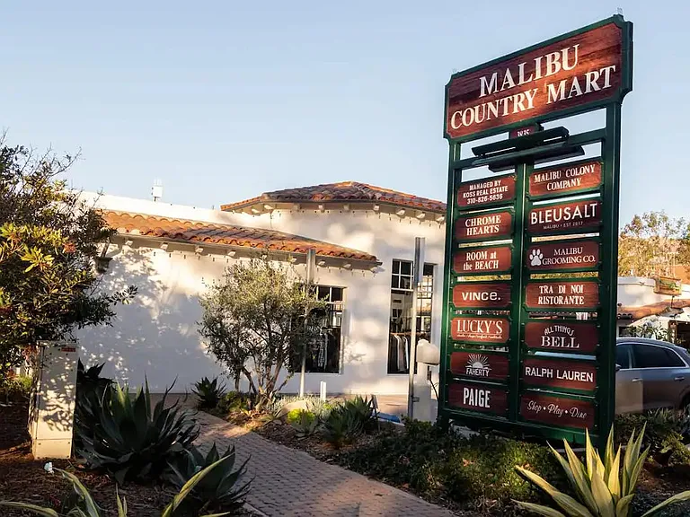 Malibu Country Mart