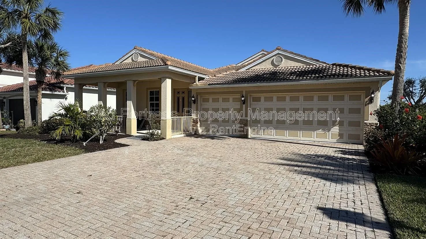 4 bed, 3.0 bath, 2600 sqft, $2,500 — Photo 1