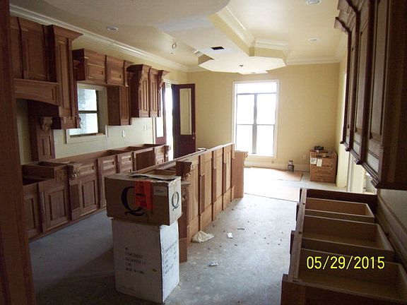 5th image of 110 Bocage Dr