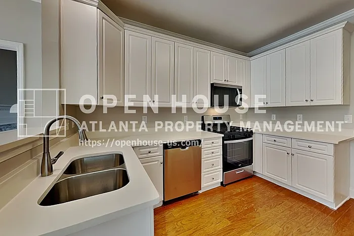 3761 Carmen Ct SW — Photo 5