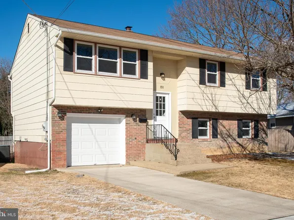 151 E Lois Dr, Williamstown, NJ 08094