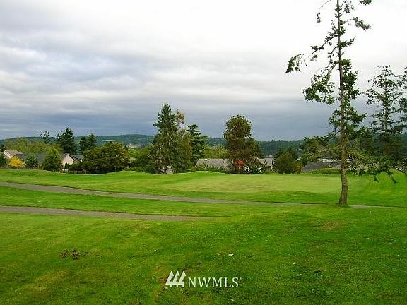 4th image of 4929 Harbor Hills Drive #15