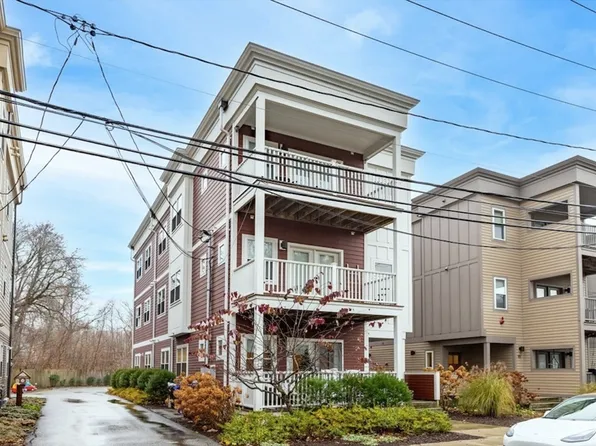 99 Brookley Rd #1, Jamaica Plain, MA 02130