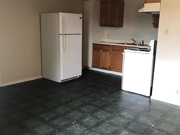 2nd image of 1700 Us Highway 80 E APT 3