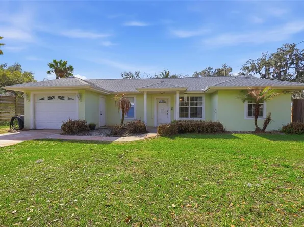 102 Lake Charles Rd, Deland, FL 32724