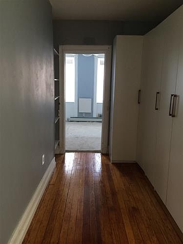 2nd image of 516 Palisade Ave #301
