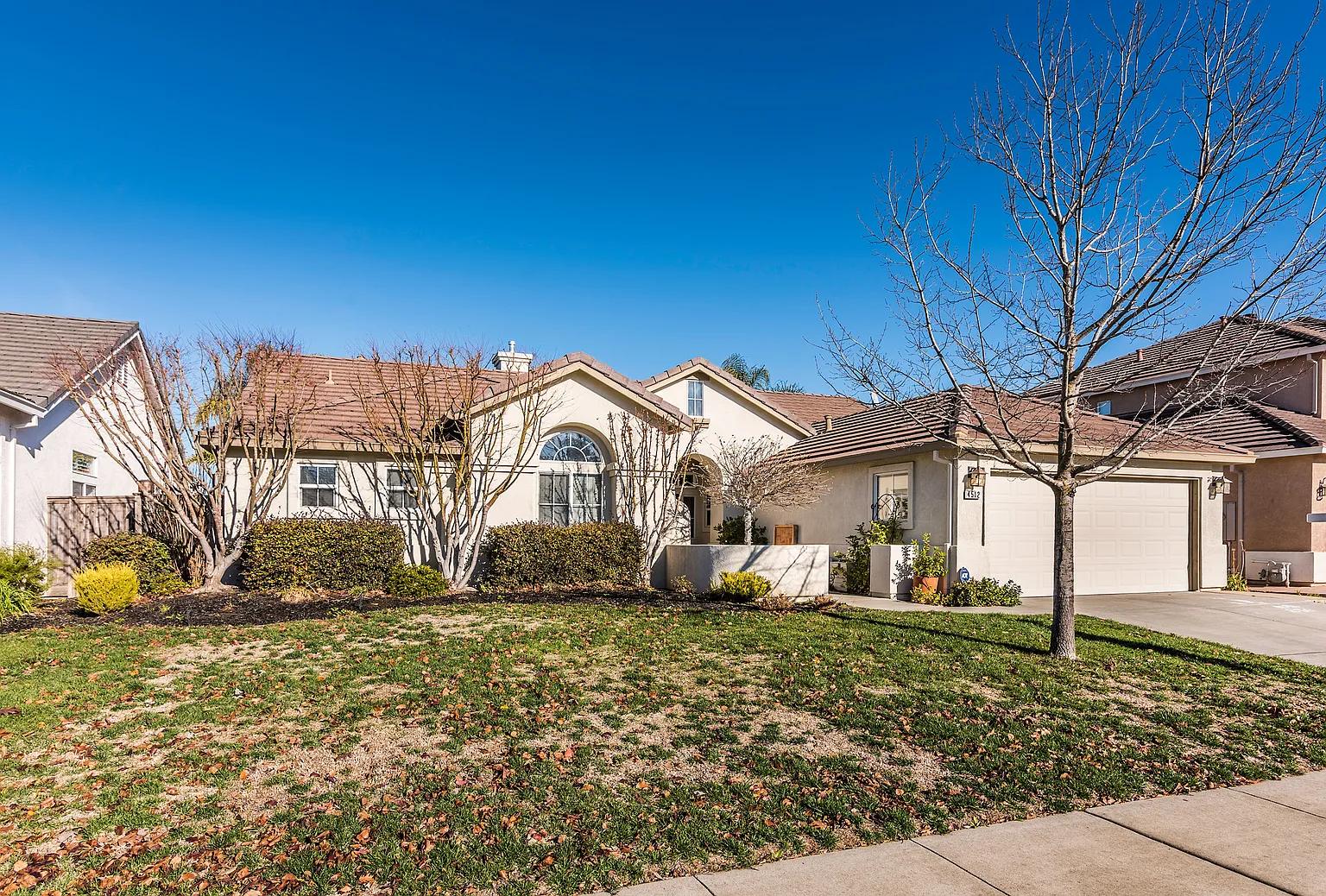 4512 Windsong St photo 1