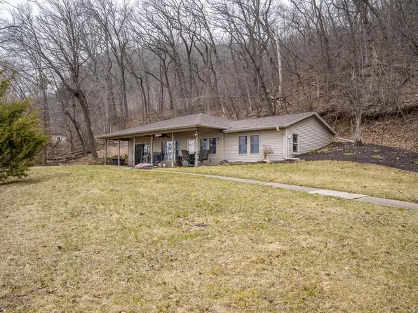 S3774 STATE HIGHWAY 35, Genoa, WI 54632