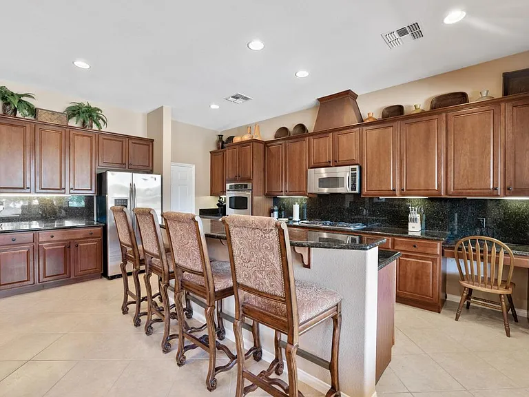 49700 Gila River St — Photo 37