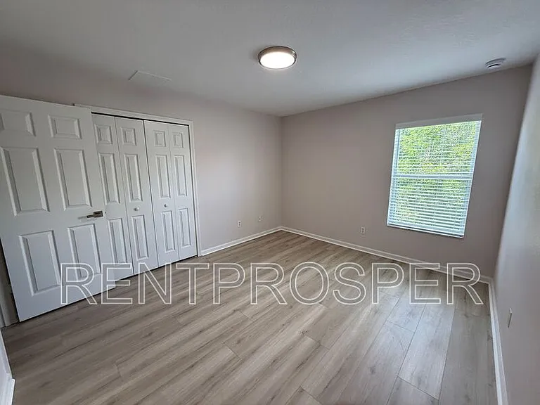 16617 Cedar Crest Dr — Photo 7