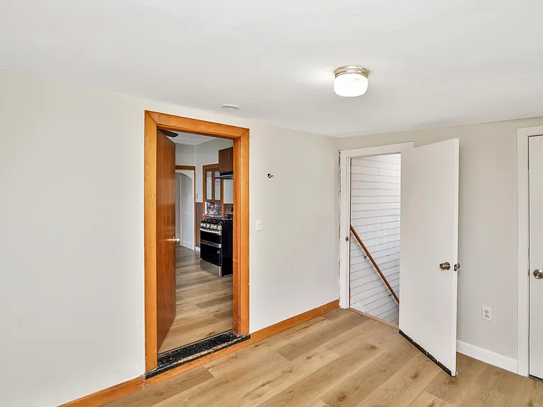 492 Metropolitan Ave #2 — Photo 9