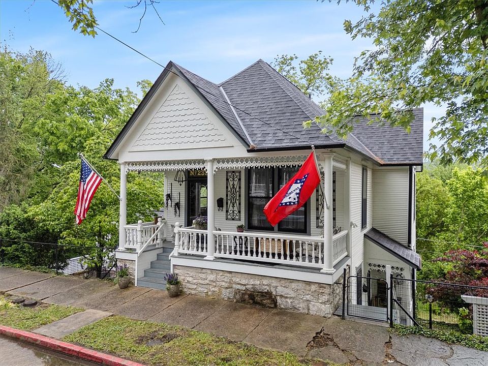 1st image of 233 Spring St