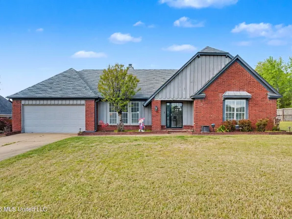5120 Pear Dr, Southaven, MS 38671