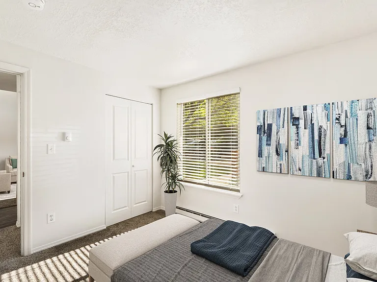 Park View Apartments — Photo 5