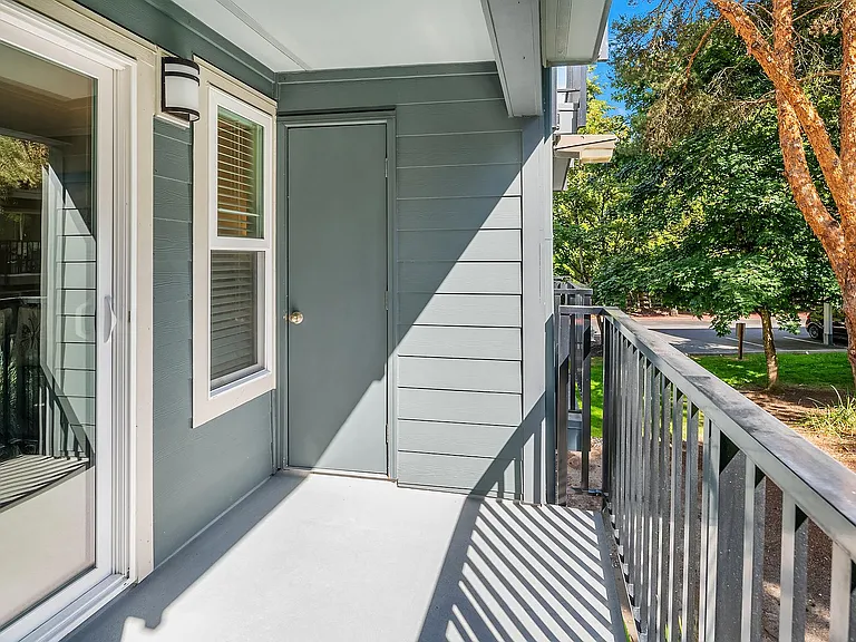 11113 NE 125th Ln — Photo 13