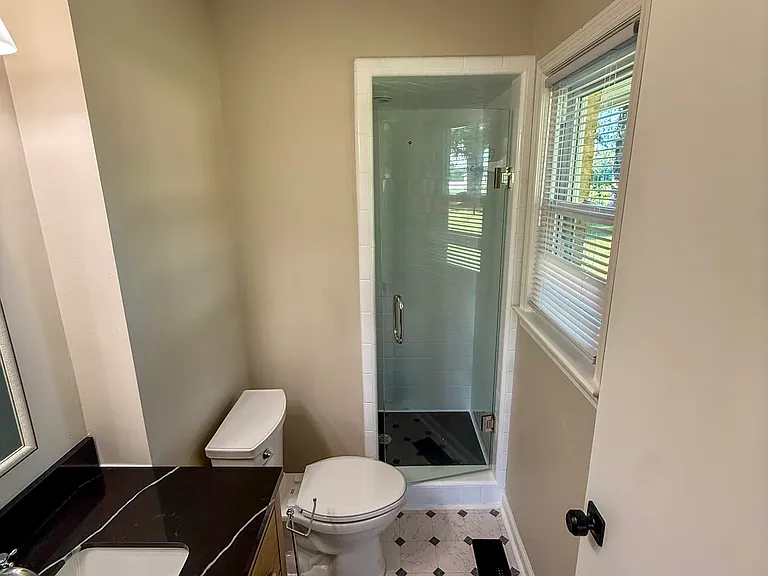 840 Mills Rd — Photo 14