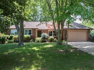 19231 Heritage Dr, Stilwell, KS 66085