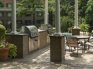 Columbia Pike, Arlington, VA 22204