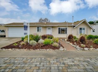 285 Kelton Dr, Salinas, CA 93906