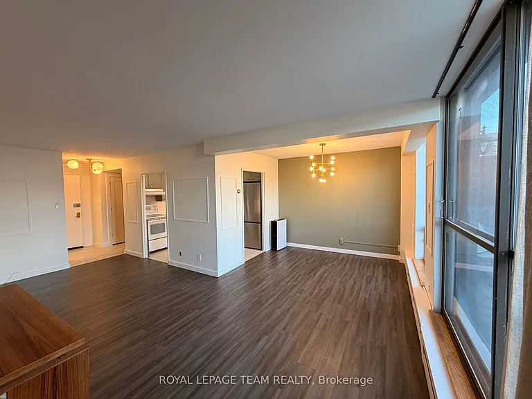515 Saint Laurent Blvd #318 — Photo 11