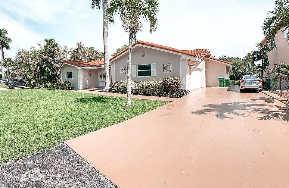 1st image of 11450 NW 23rd St
