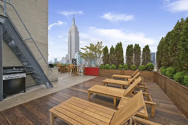 Rented by Nest Seekers International | media 26