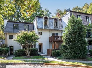 1632 Valencia Way, Reston, VA 20190