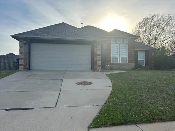 16109 Sonoma Lake Blvd, Edmond, OK 73003