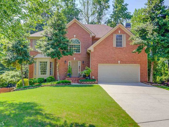 2nd image of 1905 Turtle Creek Way