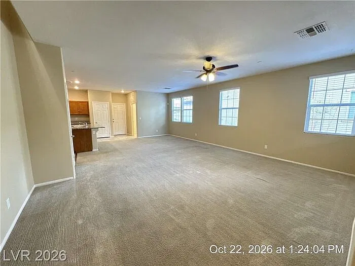 3 bed, 2.5 bath, 1736 sqft, $2,150 — Photo 4