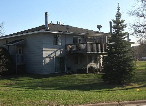 3rd image of 9413 Bass Creek Cir N